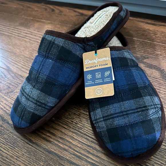 dearfoams Other - Men’s size large (11-12) slippers